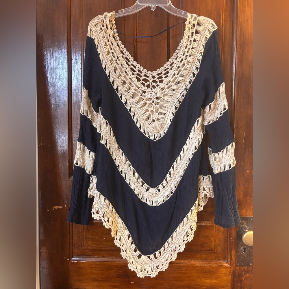 Umgee Coastal Blue and Cream Woven Festival Blouse